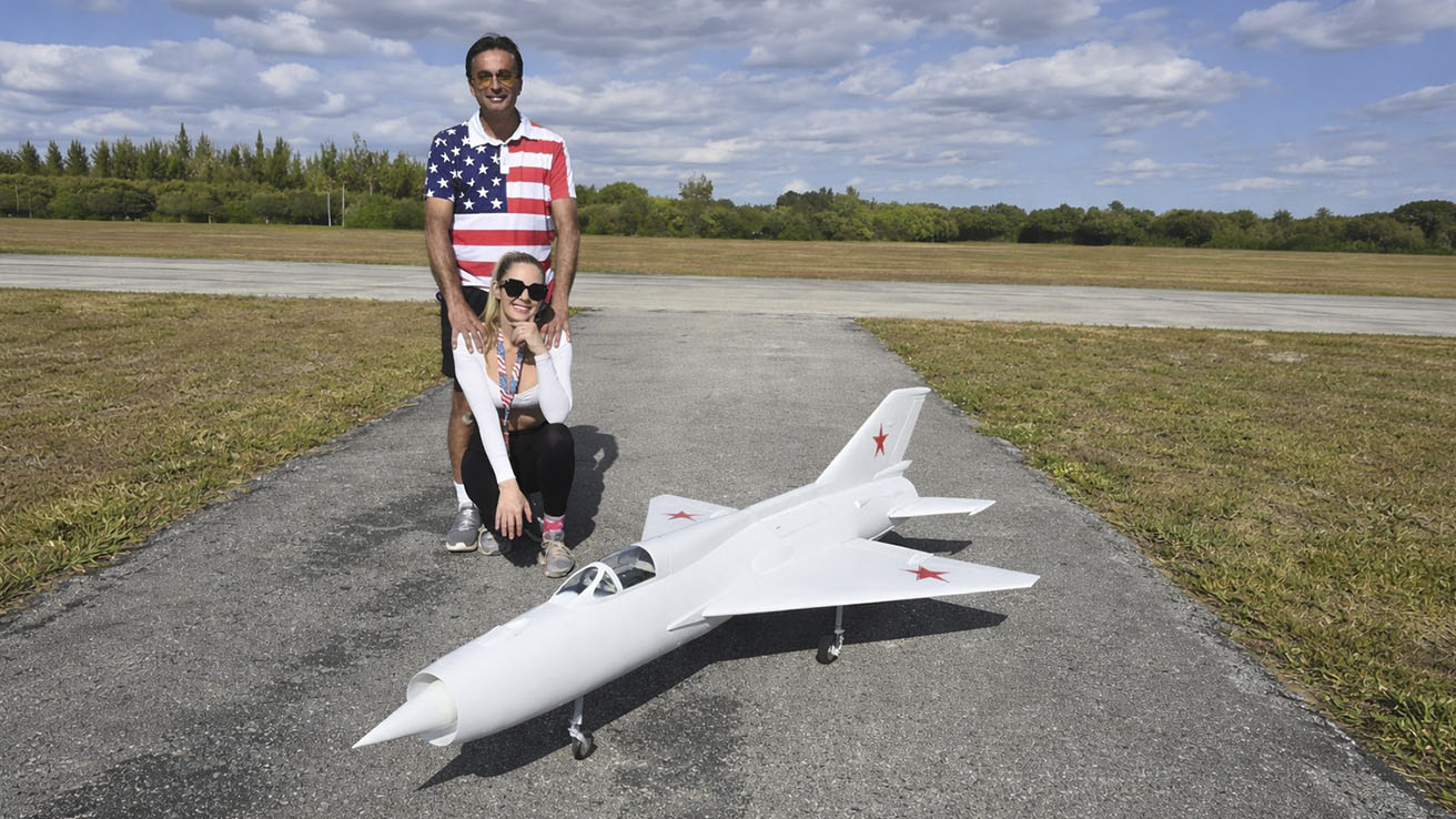 Raphael and Melissa Esposito Complete the Maiden Flight of a MiG-21 in South Florida